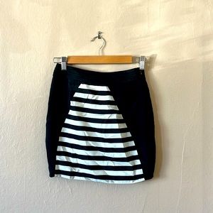 NWT Bluejuice Black White Striped Pleated Mini Skirt XS